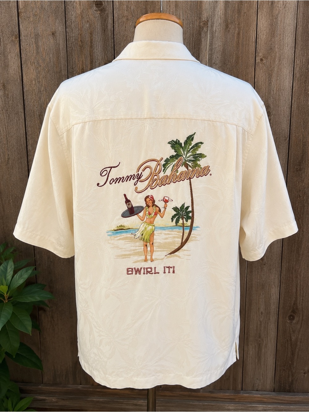 Tommy Bahama Men's Cream Embroidered Cream Hula Girl Swirl It! Camp 100% Silk M